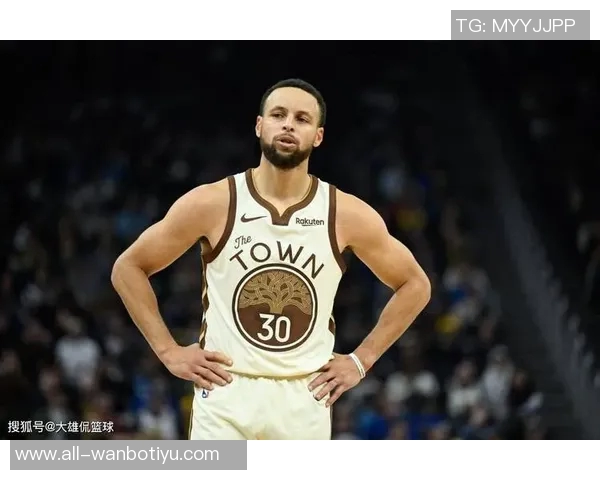 库里缺席赛季第17场比赛若继续缺阵将影响评奖资格